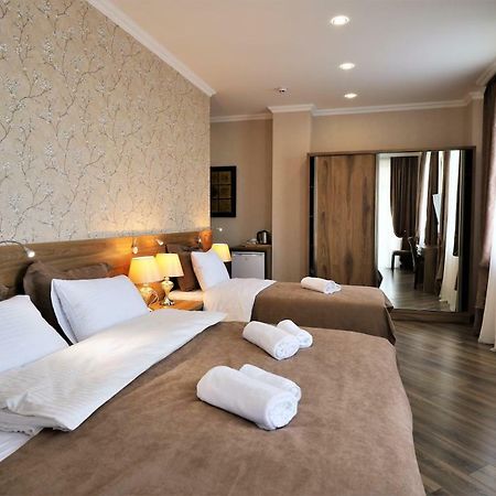Luxury Aparthotel 5Rooms In Tbilisi Center ภายนอก รูปภาพ